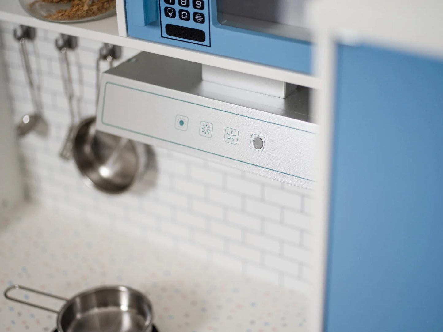 Penne Pantry Wooden Corner Kitchen with Fridge – Berry Blue NEW