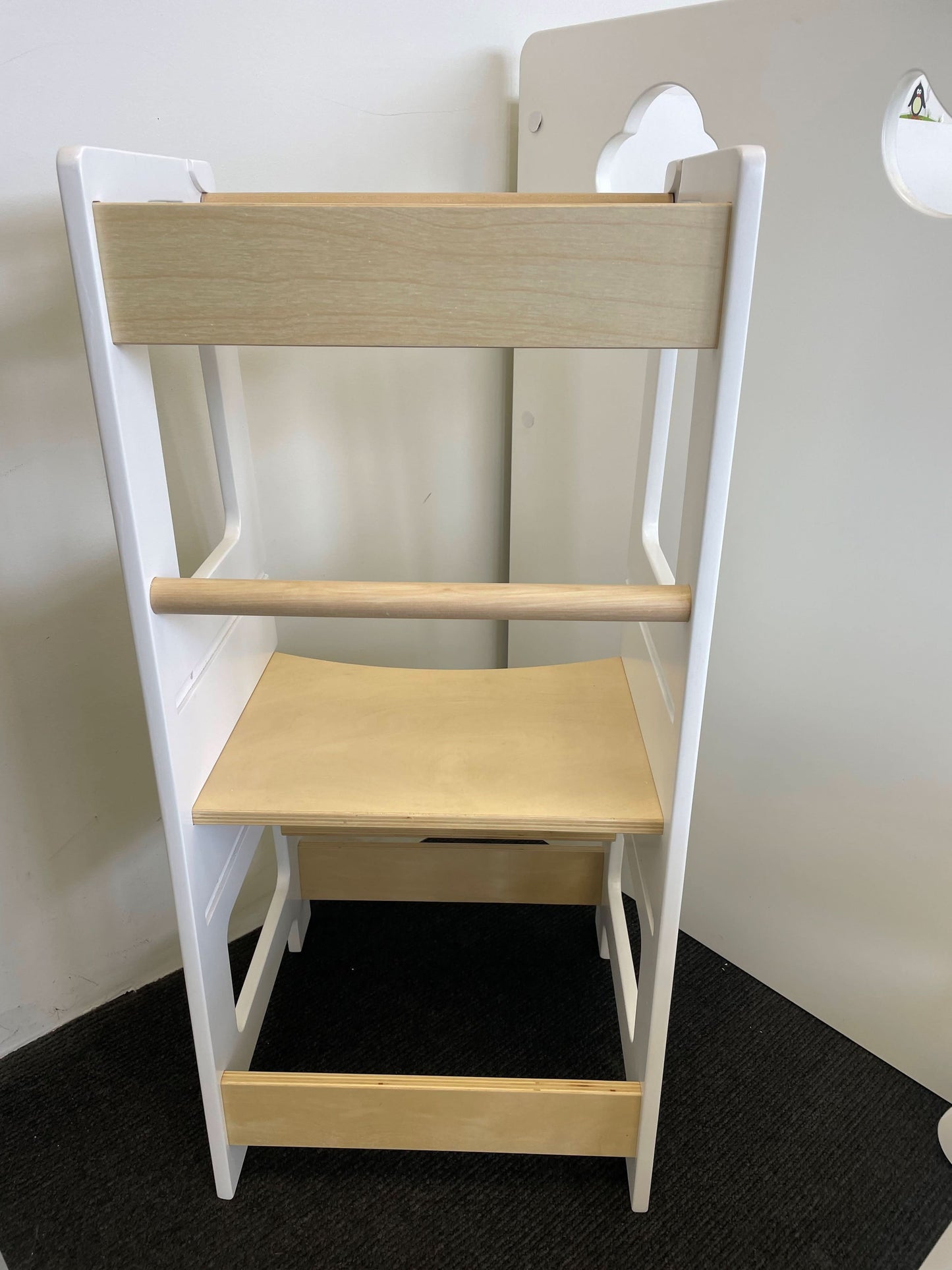 Kidz Learning Tower - White & Wood