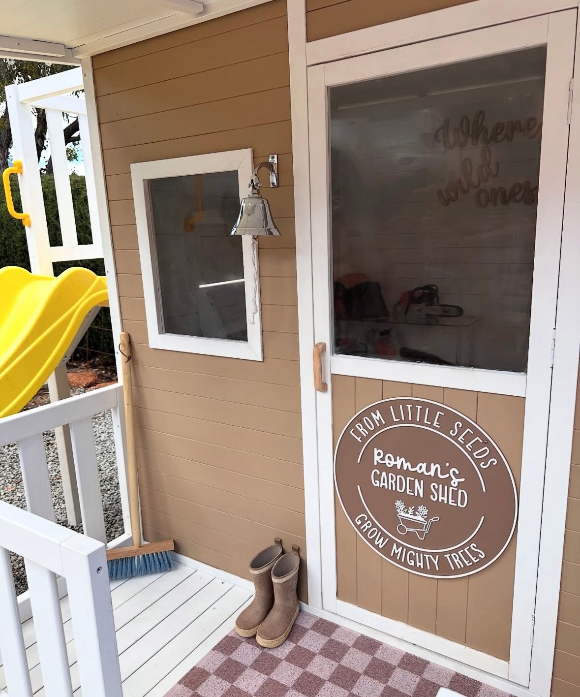 Delightful Shack with Mud Kitchen