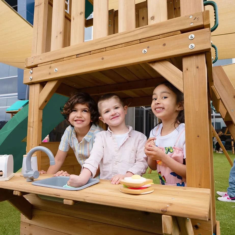 Play Centre Forts