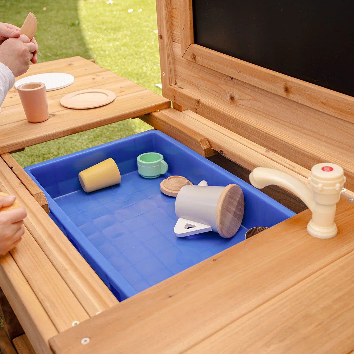 Lifespan Kids Eden Outdoor Play Kitchen