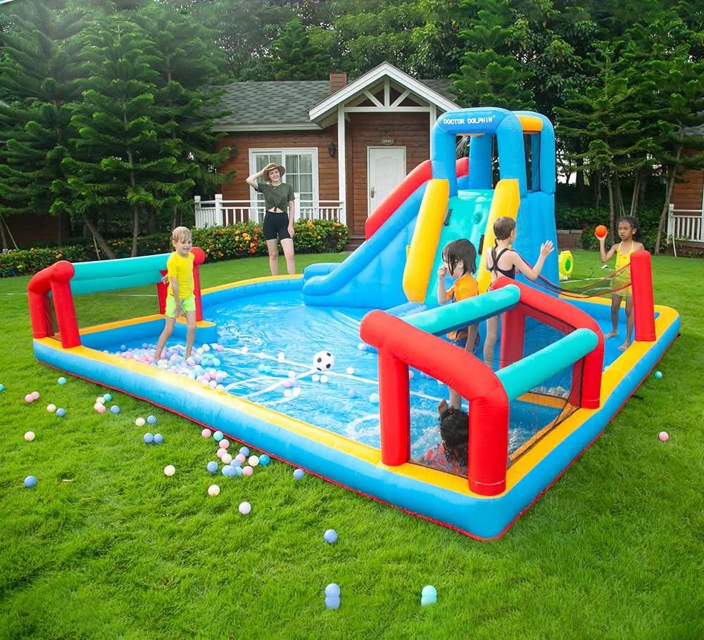 Soccer Fun Inflatable with Pool / BallPit (73017)